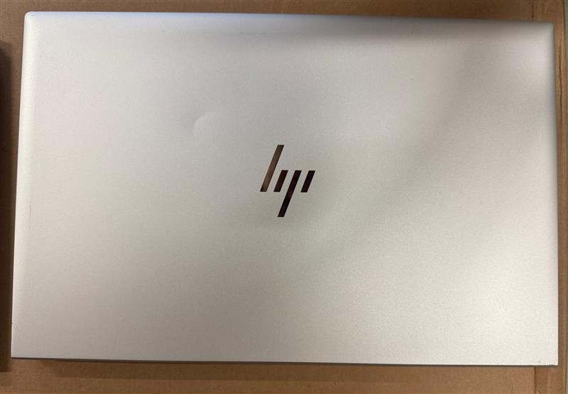 Prijenosnik HP EliteBook 850 G8, Intel Core i7 1185G7, 3.0GHz, 16 GB DDR4, 256 GB SSD, 15.6" FHD, Intel Iris Xe, Cam, Windows, Refurbished B-GRADE